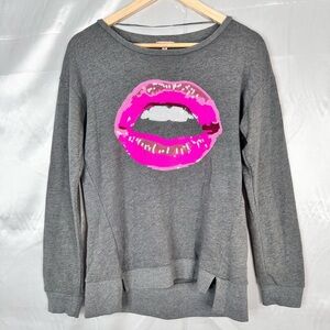 Juicy Couture Sequin Lip Graphic Sweatshirt Gray Pullover Women’s Medium‎